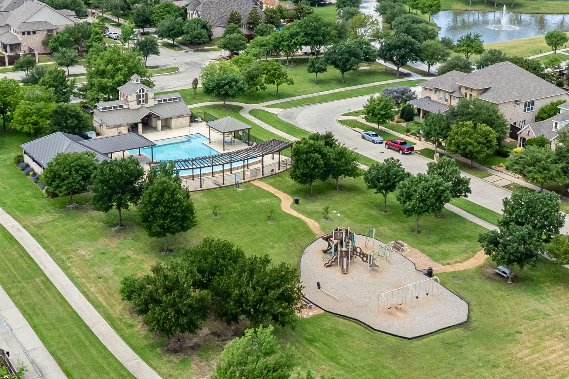 Neighborhood Park & Pond